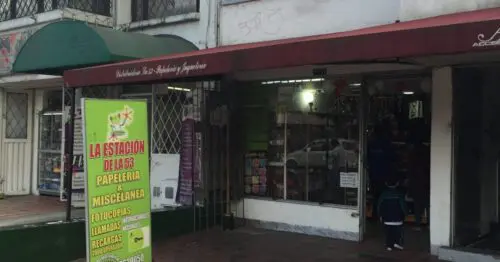 LA ESTACION DE LA 53 PAPELERIA Y MISCELANEA LA ESTACION DE LA 53 PAPELERIA Y MISCELANEA